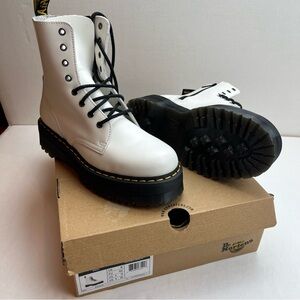 Dr. Martens Jadon White Boot Smooth Leather Platforms US Men 9 Women Size 10 NEW